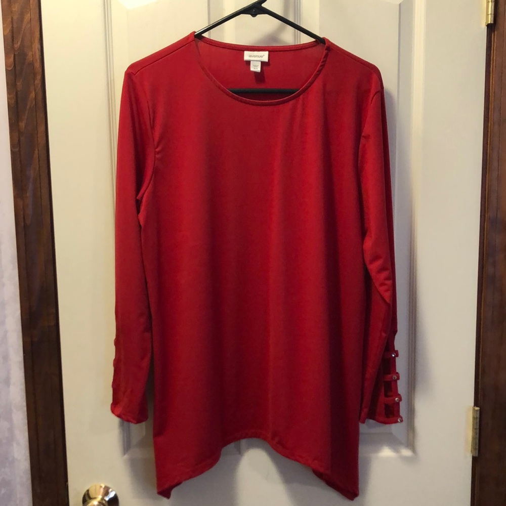 Avenue - Scarlet long sleeved rhinestone detail blouse 14/16